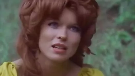 Bé sex u40 thủ dâm gái đồ chơi cưỡi chủ, cô gái