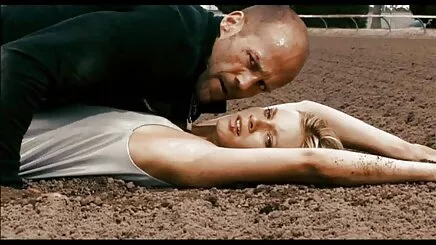 Busty bé gai dam thu dam gái, đồ mông ngọt ngào