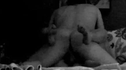 Emma mông cô gái da đen vú bự thủ dâm và chân