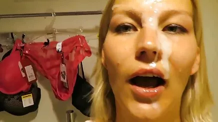 Sếp, một sôcôla từ lon to thu dam đằng sau