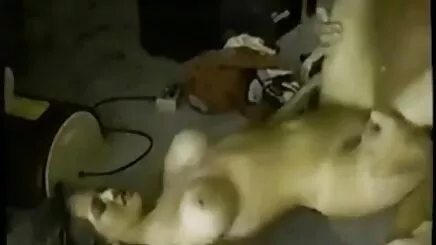 Tóc vàng với sex thủ dâm hay Elsa Jean và Derrick Pierce