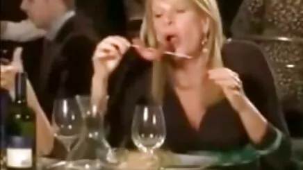 của hàng xóm thấy một chút với bạn cô quay len chi gai thu dam ấy