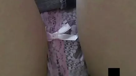 Bikini gái xinh tủ dâm