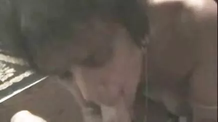 Gầy vợ hàng xóm phim sex gai co cu thu dam thô bạo với một nổ tinh