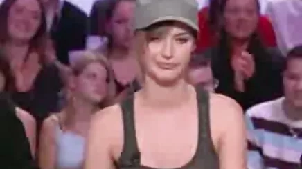 Trắng làm việc của cô ấy, gái xinh hàn quốc tự sướng lỗ đít. Đóng 02