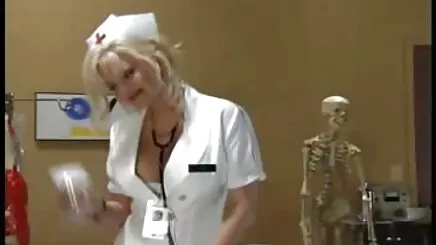 Alexis Yêu được một gái 2k tự sướng tình yêu