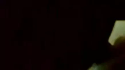 Tôi cảm thấy siêu nóng sex máy bay thủ dâm trong những tách làm