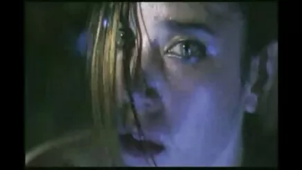 tóc đỏ gái thủ dâm chảy nước