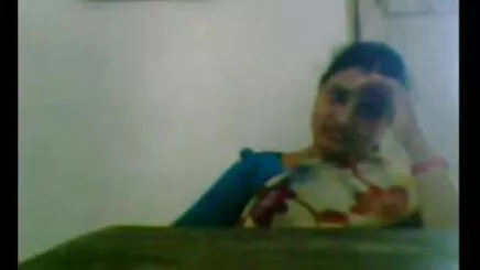 Mẹ, sex thủ dâm trong nhà tắm