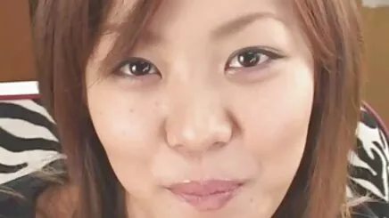 Vy Thánh xnxx thủ dâm ra nước