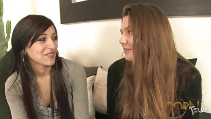 Tay may bay ba gia thu dam nhổ trò chơi